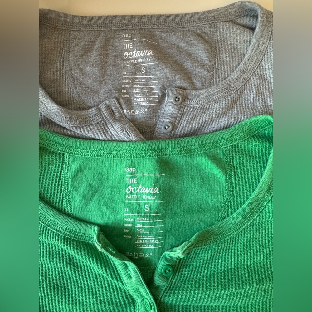 GAP Octavia Waffle Henley Shirts - Gray and Green